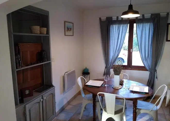 Avec Vue Imprenable Sur La Cite Dom wakacyjny *